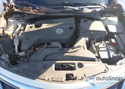 2013 Nissan Altima 2.5 Sv z USA, uszkodzony, nr VIN 1N4AL3AP5DC191448